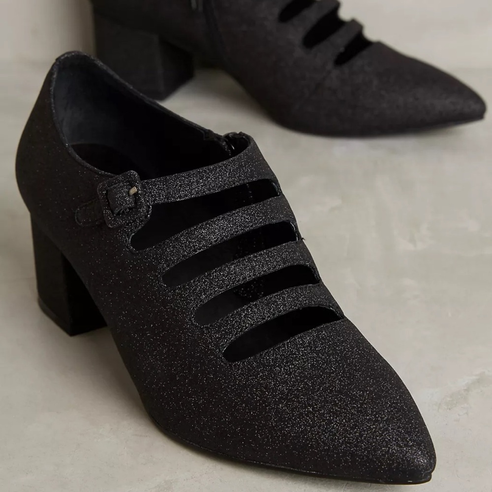 Jeffrey Campbell Anthropologie Abigail Pointed Toe Mary Jane Shoes SZ 7 NEW